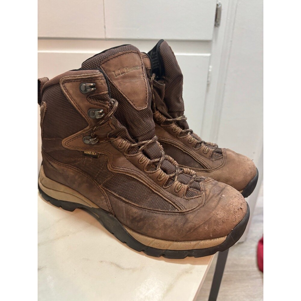 LL bean Goretex Waterproof Hiking boots Women’s 8.5